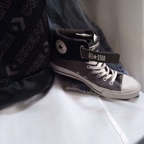 Converse Outfit With Bag & Watch - Picture 5 of 12